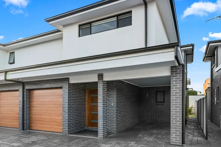 Main view of Homely townhouse listing, 5/10-12 Yamba Street, The Entrance NSW 2261