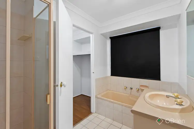 Fifth view of Homely house listing, 2 Manchester Drive, Sydenham VIC 3037