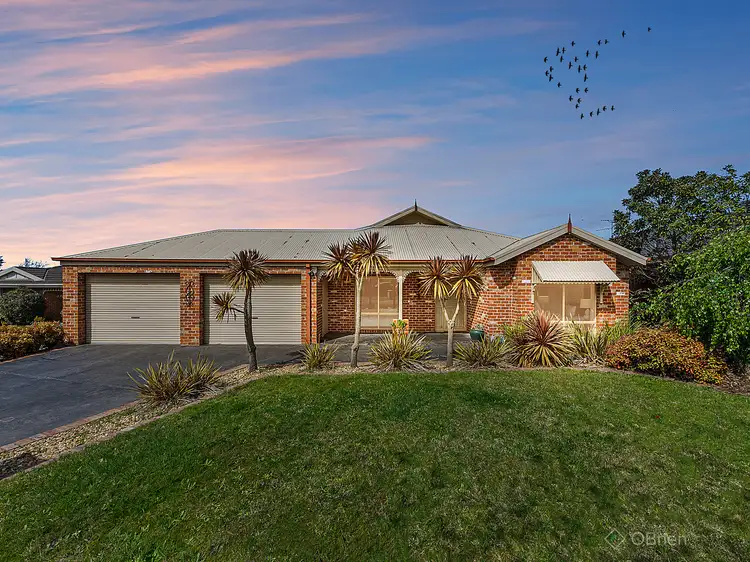 10 Hampton Court, Beaconsfield VIC 3807