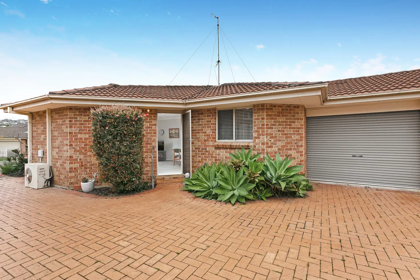Main view of Homely house listing, 1/5 Aurora Place, Bateau Bay NSW 2261