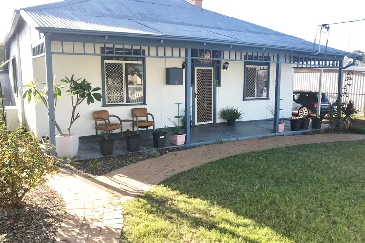 22 Weld Street, Northam WA 6401