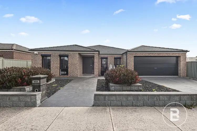 21 Macquarie Close, Delacombe VIC 3356