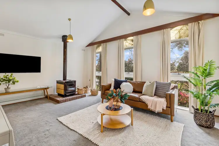 104 Mansfield Avenue, Mount Clear VIC 3350