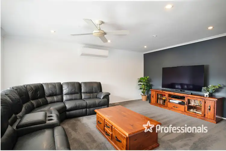 Fourth view of Homely house listing, 10 Grand Panorama Court, Launching Place VIC 3139