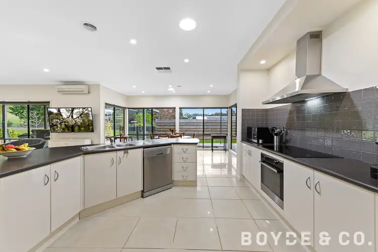 Fifth view of Homely house listing, 14 Hague Court, Drouin VIC 3818