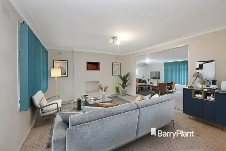 10 Hillview Avenue, Rowville VIC 3178