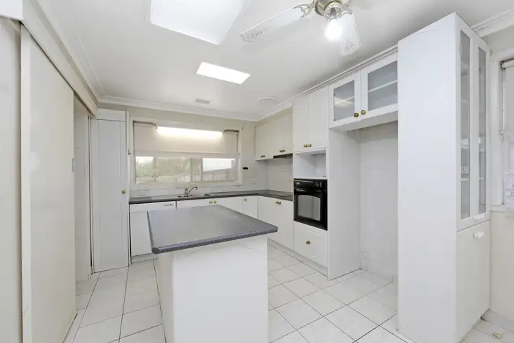 Fourth view of Homely house listing, 10 Hillview Avenue, Rowville VIC 3178