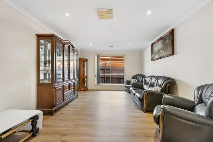 Fifth view of Homely house listing, 4 Dalray Court, Keilor Downs VIC 3038