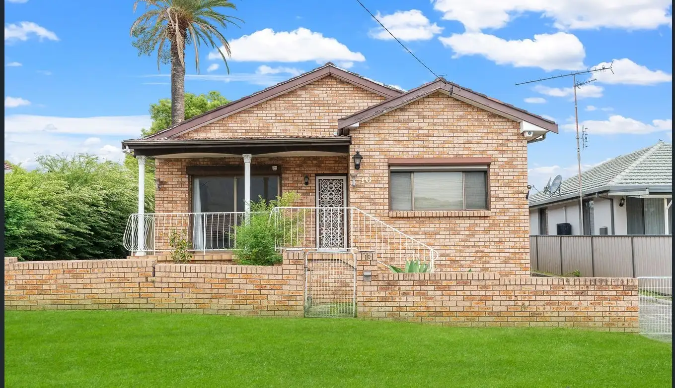 Main view of Homely house listing, 10 Bonaccord Street, Corrimal NSW 2518