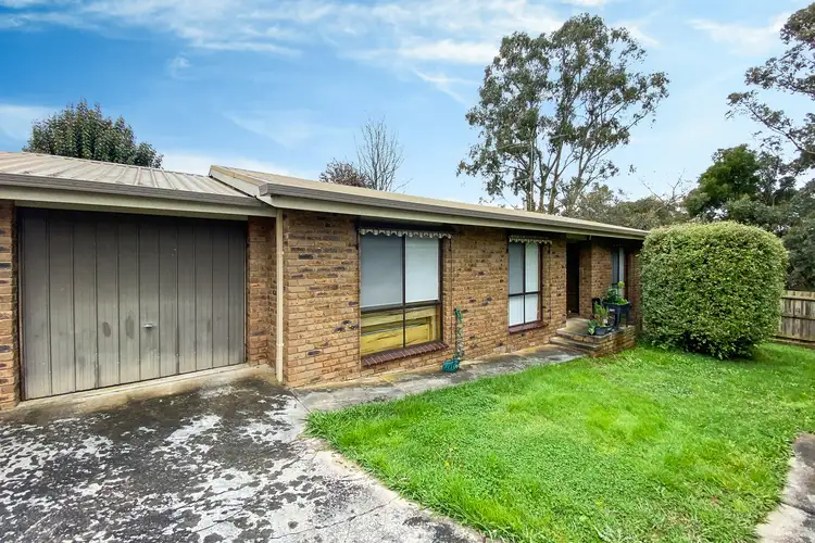 Main view of Homely unit listing, 2/8 Margaret Street, Warragul VIC 3820