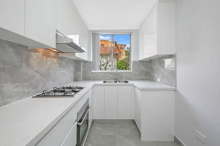 1/38 Meadow Crescent