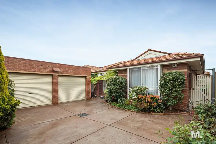 2/16 Jackson Street, Niddrie VIC 3042
