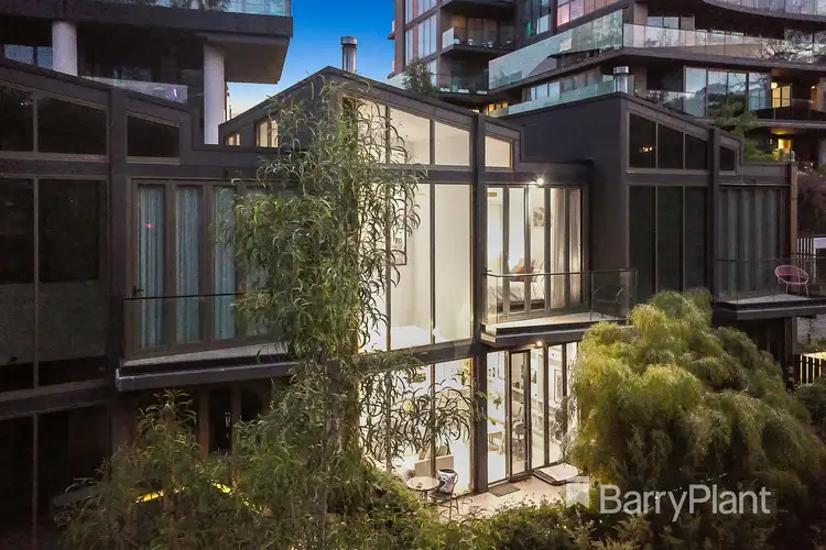 2/42 Nelson Street, Ringwood VIC 3134