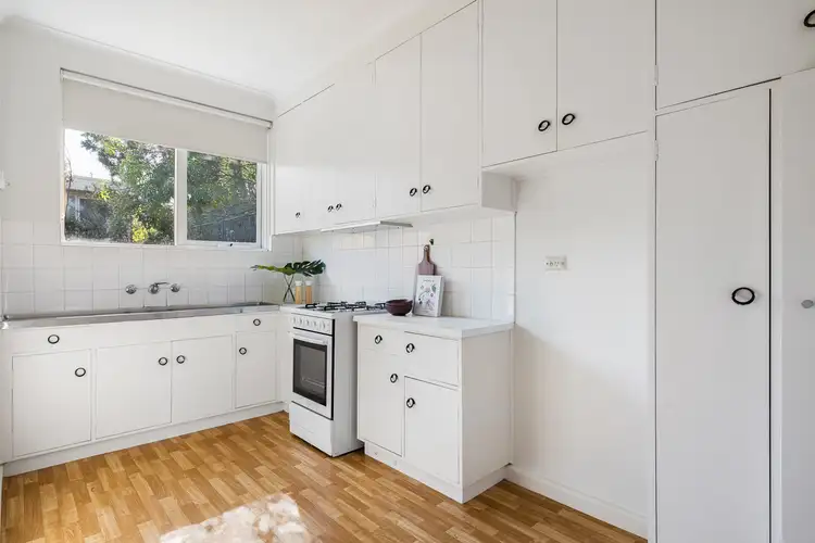Sixth view of Homely apartment listing, 6/19 Young Street, Kew VIC 3101