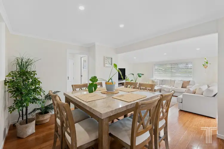 6 Fooks Street, Carindale QLD 4152