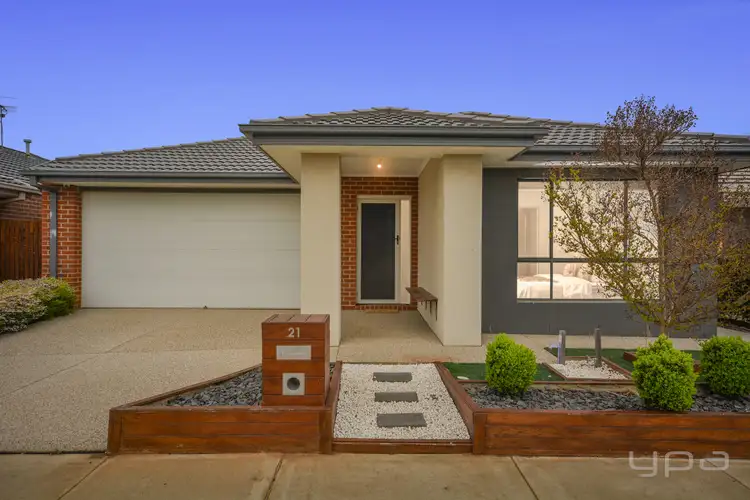 21 Harogen Drive, Werribee VIC 3030