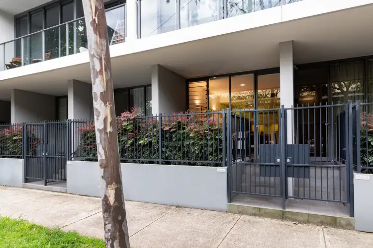 Fifth view of Homely apartment listing, 4/68 Sir John Young Crescent, Woolloomooloo NSW 2011