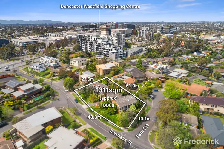 10 Bordeaux Street, Doncaster VIC 3108