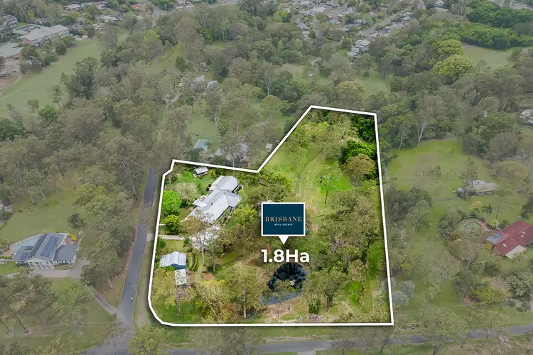 13 Amanda Street, Brookfield QLD 4069