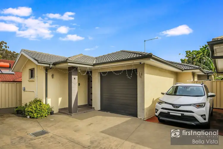 4/56 Tungarra Road, Girraween NSW 2145
