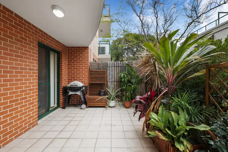 14/6-8 Jarrett Street