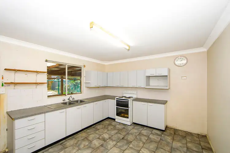 Fifth view of Homely house listing, 42 Woodlawn Drive, Budgewoi NSW 2262