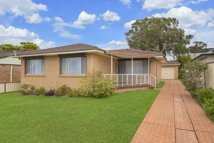 24 Fravent Street, Toukley NSW 2263