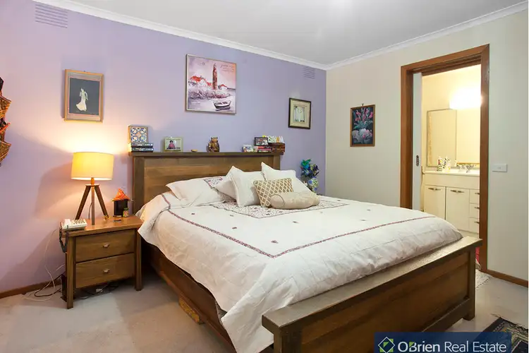 Sixth view of Homely house listing, 7 Axedale Crescent, Endeavour Hills VIC 3802