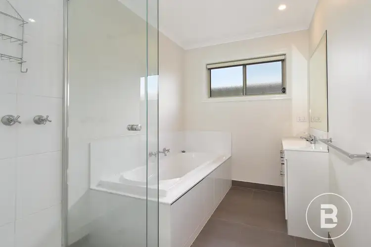 Sixth view of Homely unit listing, 35 Hilton Street, Maryborough VIC 3465