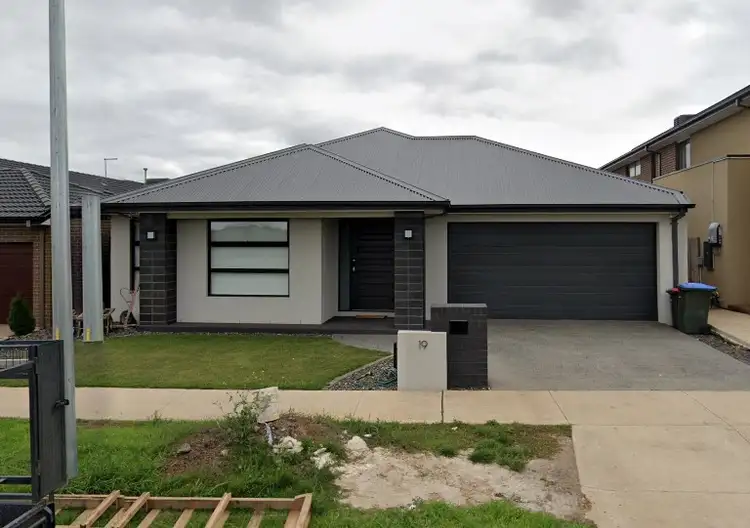 Main view of Homely house listing, 19 Applegate Crescent, Tarneit VIC 3029