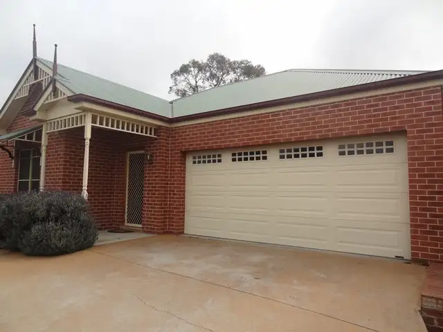 Main view of Homely villa listing, 6/80 Rocket Street, Bathurst NSW 2795