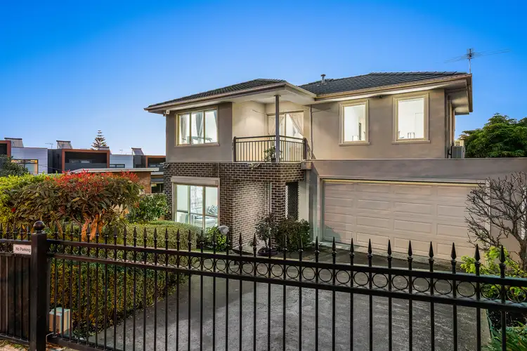 1/73 Tram Road, Doncaster VIC 3108