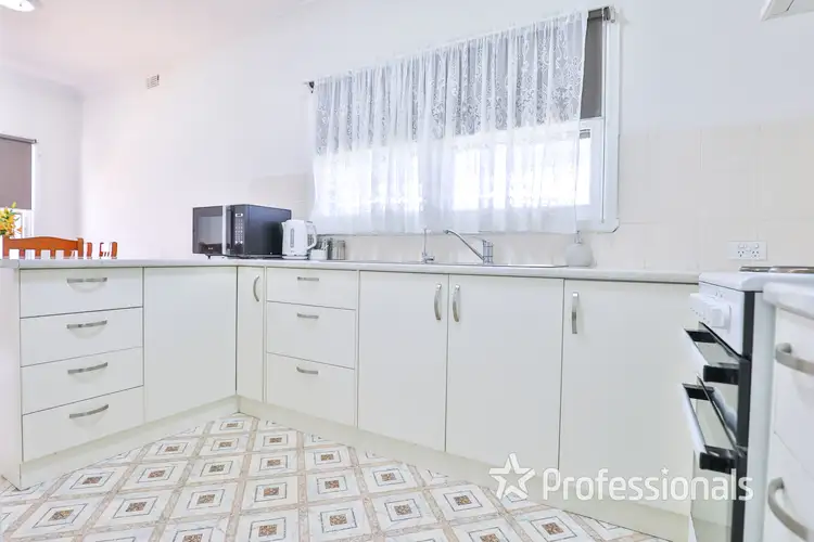 Fourth view of Homely house listing, 114 Eleventh Street, Mildura VIC 3500