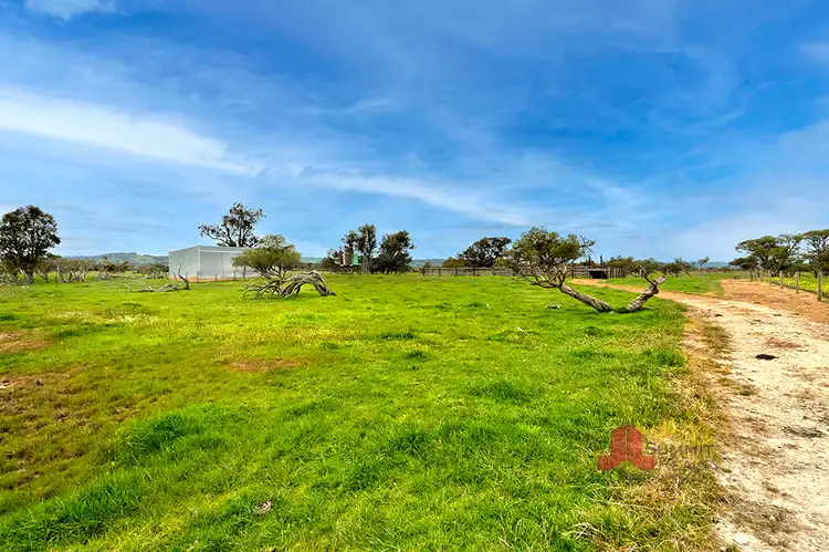 415 Mitchell Road, Benger WA 6223