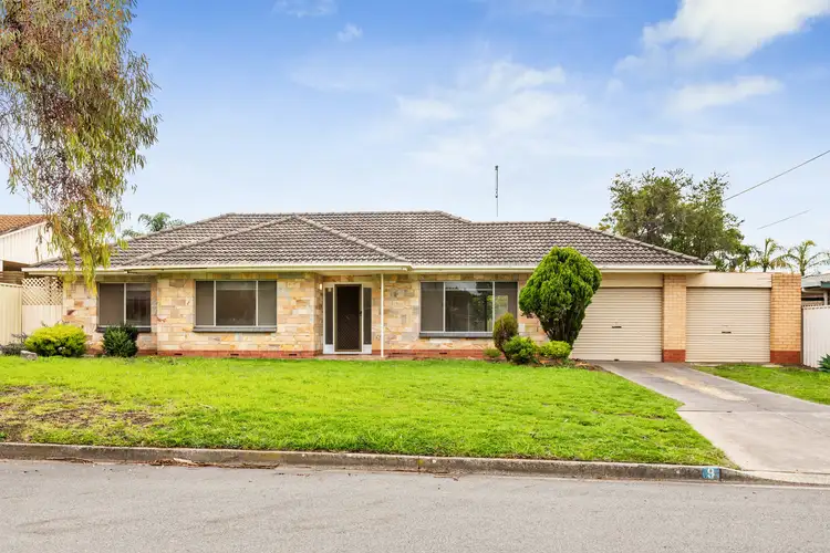 9 Brenda Avenue, Morphett Vale SA 5162