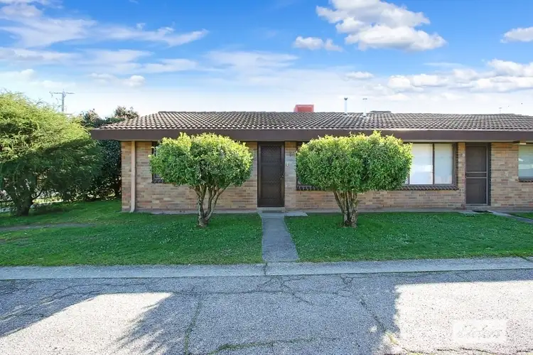 Main view of Homely unit listing, 1/10 Marie Drive, Wodonga VIC 3690
