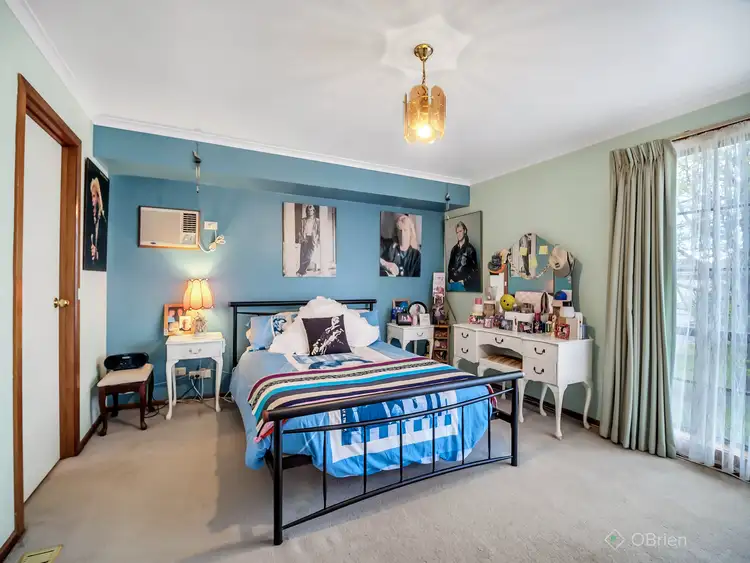 Fifth view of Homely house listing, 7 Fraser Court, Cranbourne North VIC 3977