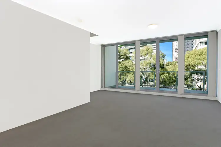 105/5A Victoria Park Parade