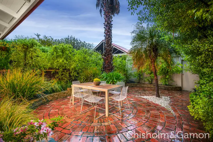 2/101 Addison Street, Elwood VIC 3184