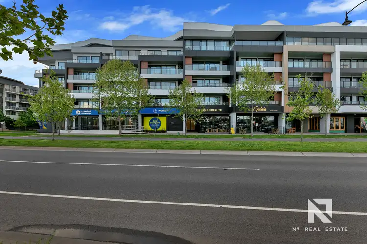 303/173 Caroline Springs Boulevard, Caroline Springs VIC 3023