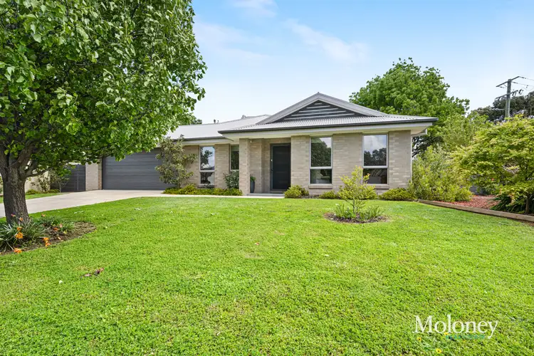 2 Ash Avenue, Corowa NSW 2646