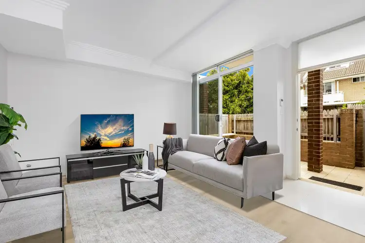 9/25 Henry Street, Guildford NSW 2161
