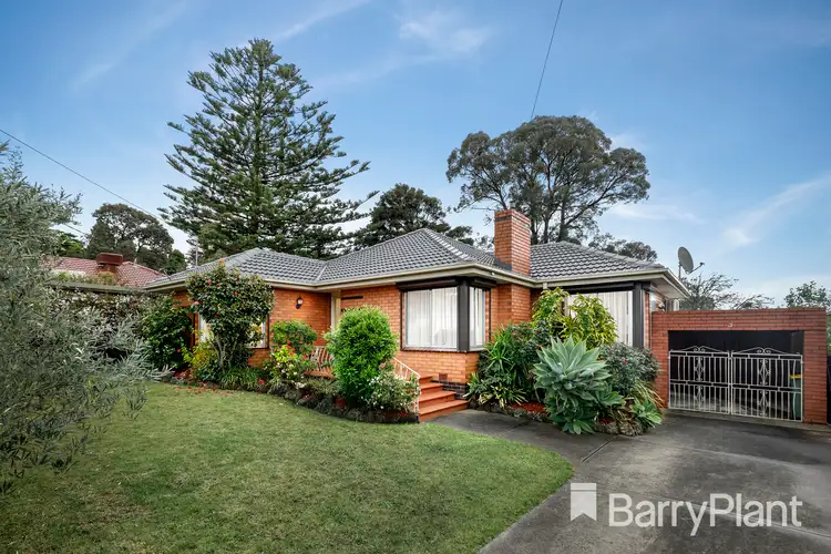 3 Sharpes Road, Watsonia North VIC 3087