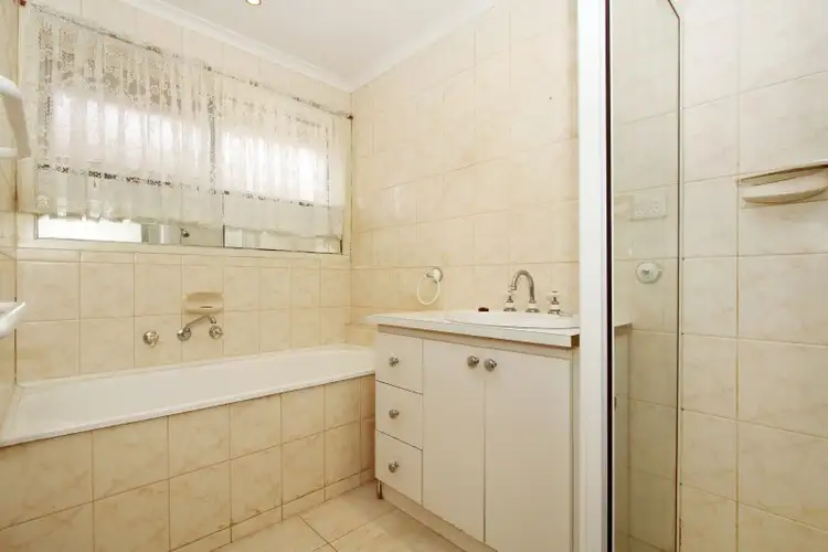 Sixth view of Homely house listing, 10 Cranley Place, Thomastown VIC 3074