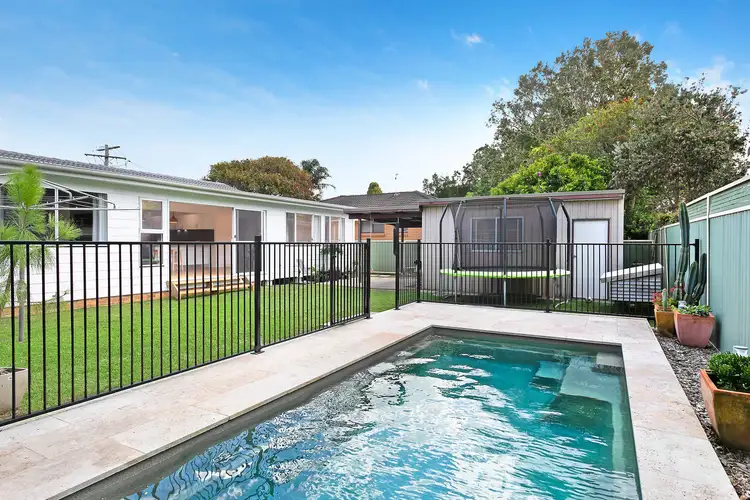 Fifth view of Homely house listing, 10 Villa Close, Budgewoi NSW 2262