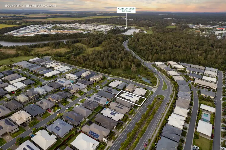 425 Gainsborough Drive, Pimpama QLD 4209