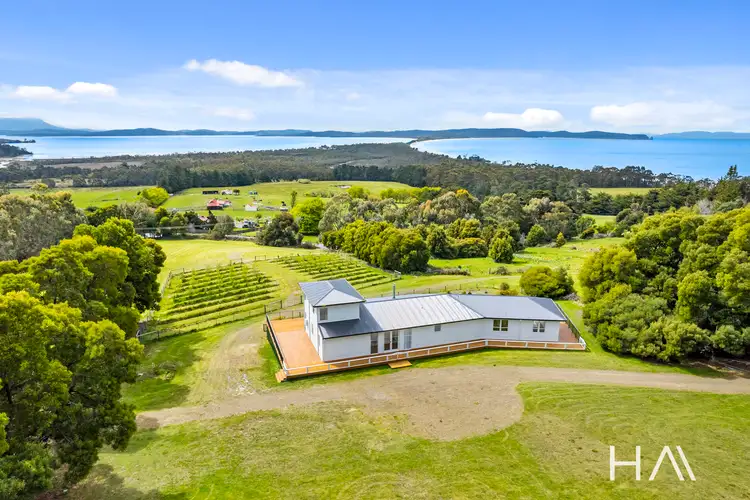 14 Adventure Bay Road, Adventure Bay TAS 7150