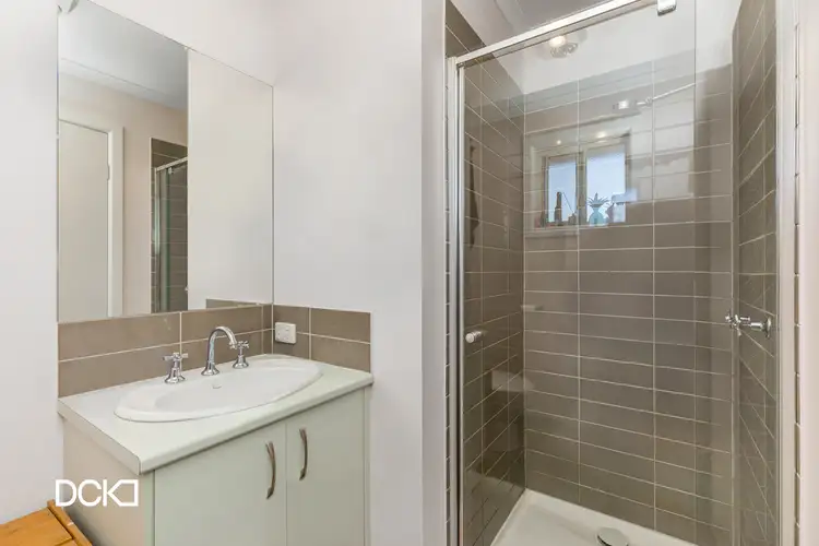 Sixth view of Homely house listing, 2 Arrawalli Avenue, Ascot VIC 3551