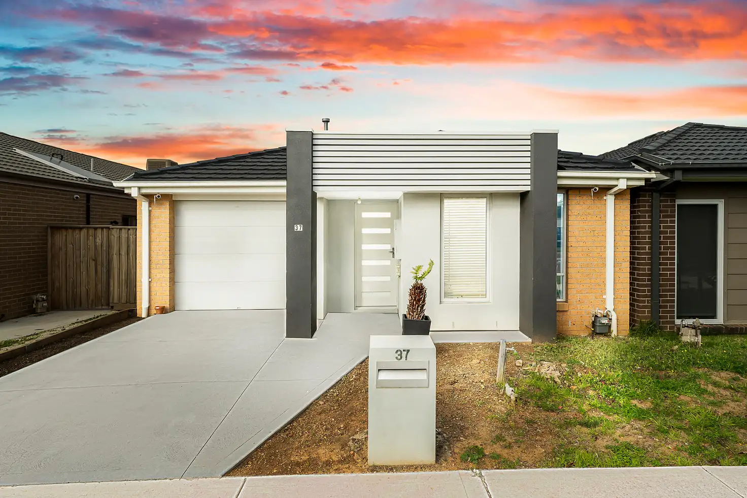 Main view of Homely house listing, 37 Mantello Drive, Werribee VIC 3030