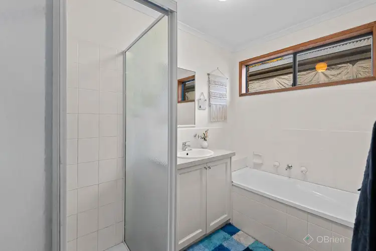 Fifth view of Homely house listing, 16 Comte Close, Cranbourne West VIC 3977